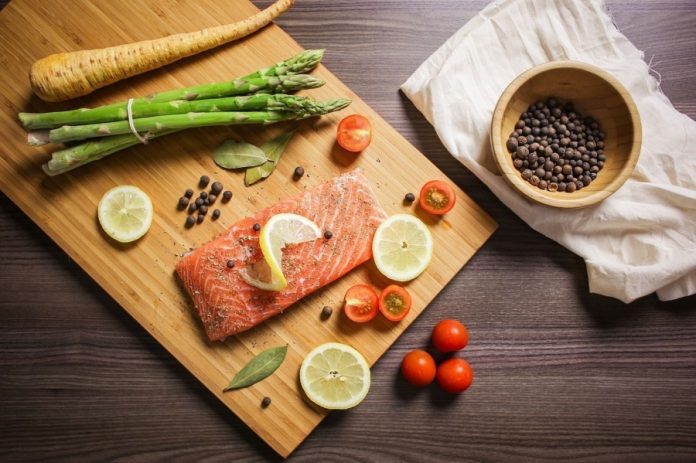 Лікар назвала продукти, які допоможуть знизити рівень поганого холестерину