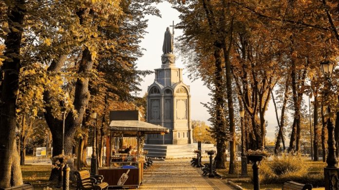 28 жовтня: День пам'яті та святкувань в Україні та світі 28 жовтня: День пам'яті та святкувань в Україні та світі