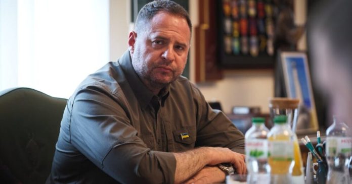 В США розслідують походження коштів, які Єрмак заплатив за інтерв’ю в The Atlantic