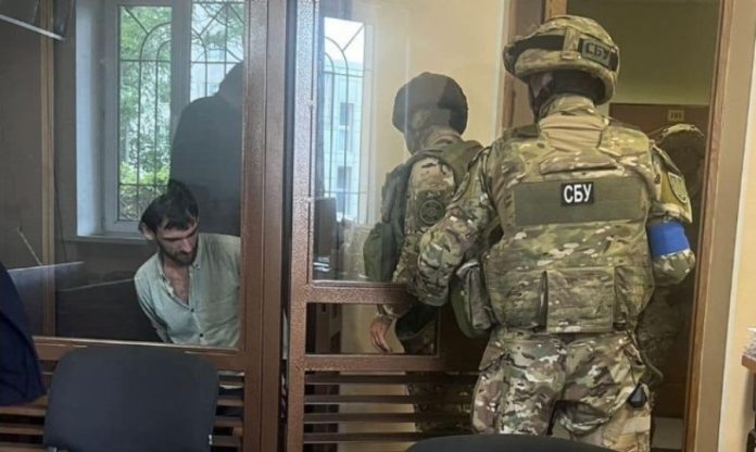 Підпал автомобіля військового у Одесі, двом особам пред’явлено підозру у терористичному акті