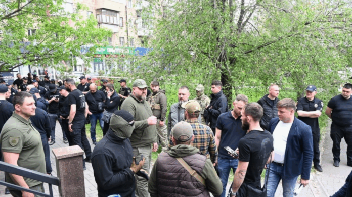 До корпоративного конфлікту у Запоріжжі підключили ТЦК