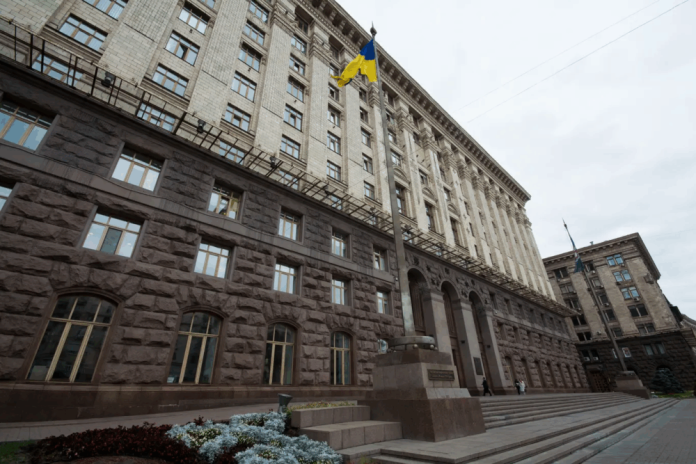 Комунальні підприємства столиці працюватимуть без змін 8 та 9 травня