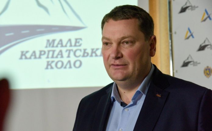 Посадовцю КМДА повідомлено про підозру через аварію на синій гілці метро