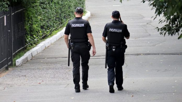 Поліція Одещини затримала чоловіка, який викрав авто ТЦК