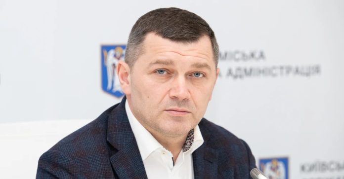 Віталій Кличко підписав заяву на звільнення свого першого заступника Миколи Поворозника, але без дати
