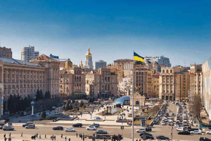 З 13 серпня в Україні суттєво потеплішає та стане сонячно