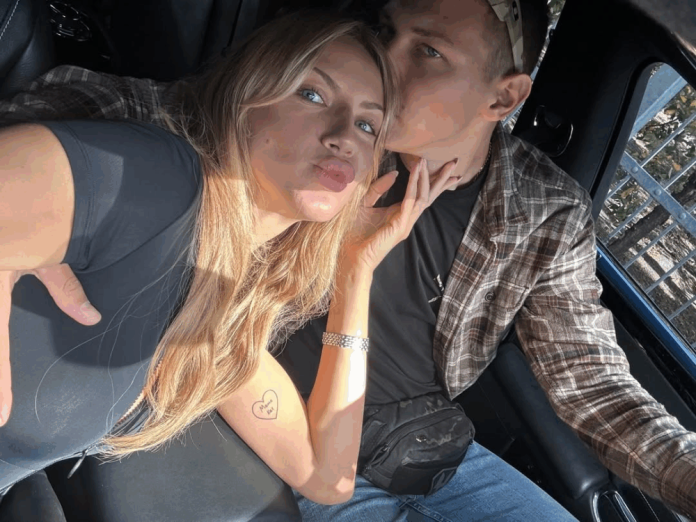 Телеведуча Нікітюк поділилася фото з коханим і зізналася, як вони підтримують романтику