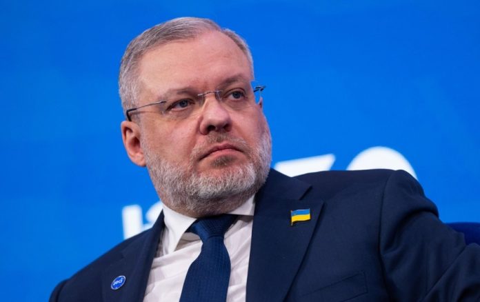 Скандал довкола візиту міністра енергетики: що відомо про перебування у заарештованому маєтку