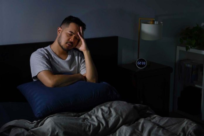 Хронічний недосип як прихована загроза: вчені попереджають про серйозний вплив на тривалість життя