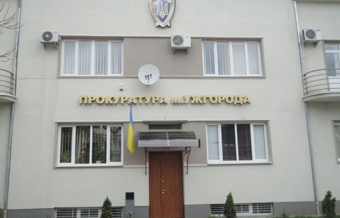 Підозра у розкраданні коштів на ремонті аеропорту: в Ужгороді розслідують зловживання підрядника