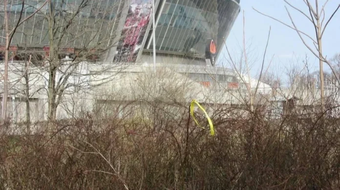 Рух “Жовта стрічка” оновлює чат-бот для активістів, залишаючи лише безпечні інструкції