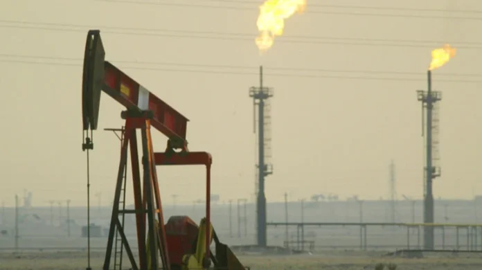 Ціни на нафту зросли через ризики зриву угод між США та Іраном