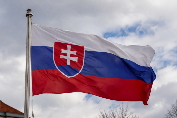 Серйозні проблеми української громади в Словаччині з Посольством України