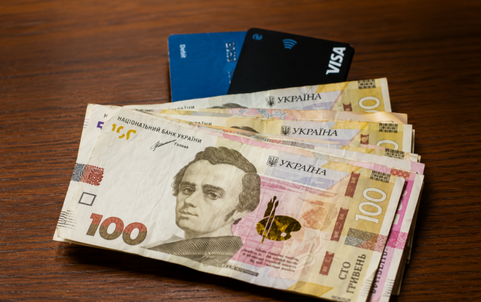 Нові банкноти номіналом 100 гривень з патріотичним гаслом «СЛАВА УКРАЇНІ! ГЕРОЯМ СЛАВА!» з'являться в Україні