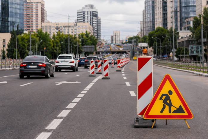 Обмеження руху в центрі Києва: роботи біля метро «Печерська»