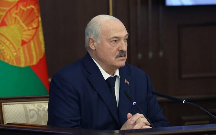 Лукашенко спростував можливість участі Білорусі у війні в Україні, проте озвучив важливі умови
