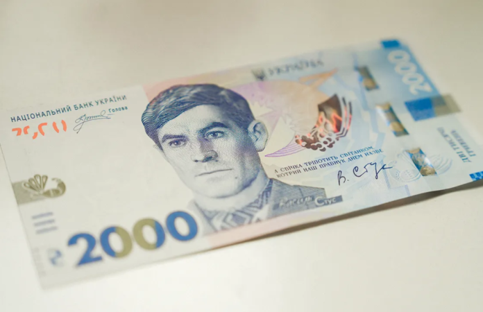 Скандал навколо нової купюри НБУ: шрифт Стуса викликав суспільний резонанс
